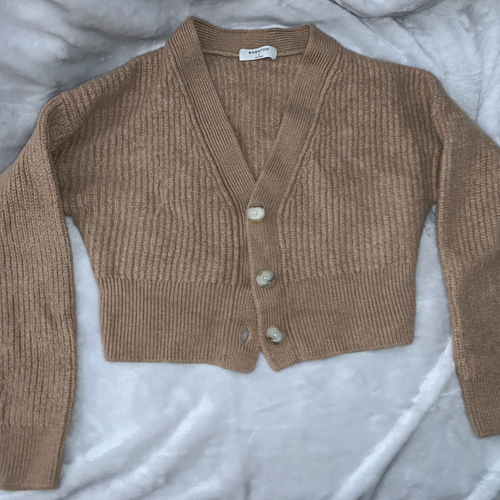 Aritzia Babaton Cardigan